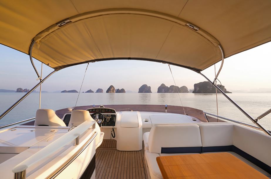 Luxury Yacht Charter in Phuket