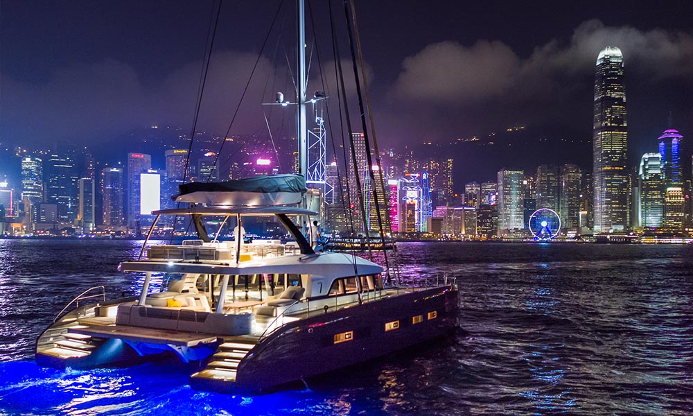 Simpson Yacht Charter and The Landmark Mandarin Oriental, Hong Kong Announce Partnership on Connoisseur’s Escape Experience - “Luxury Hotel Stay and Yacht Cruise” in Hong Kong