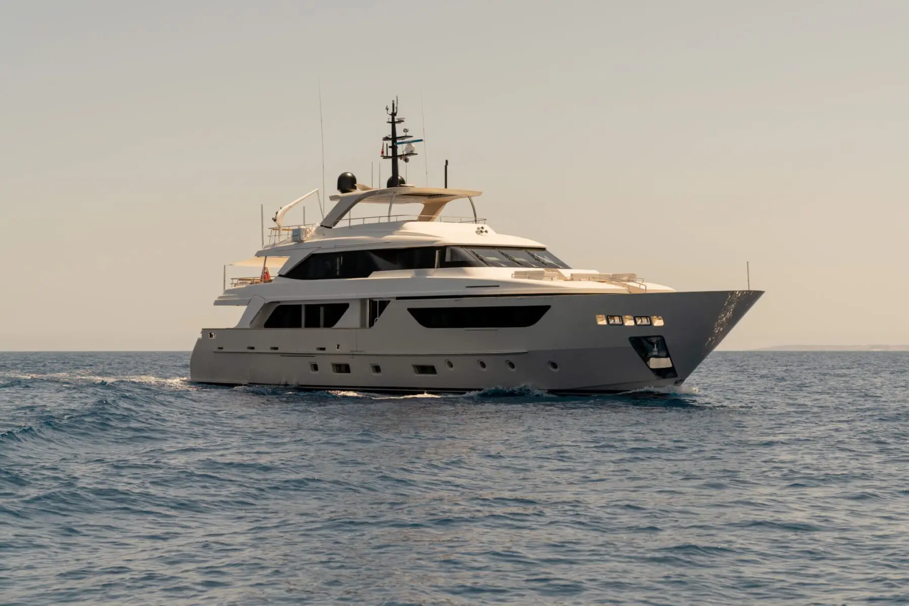 Simpson Marine - Sanlorenzo SD126 – LANCE