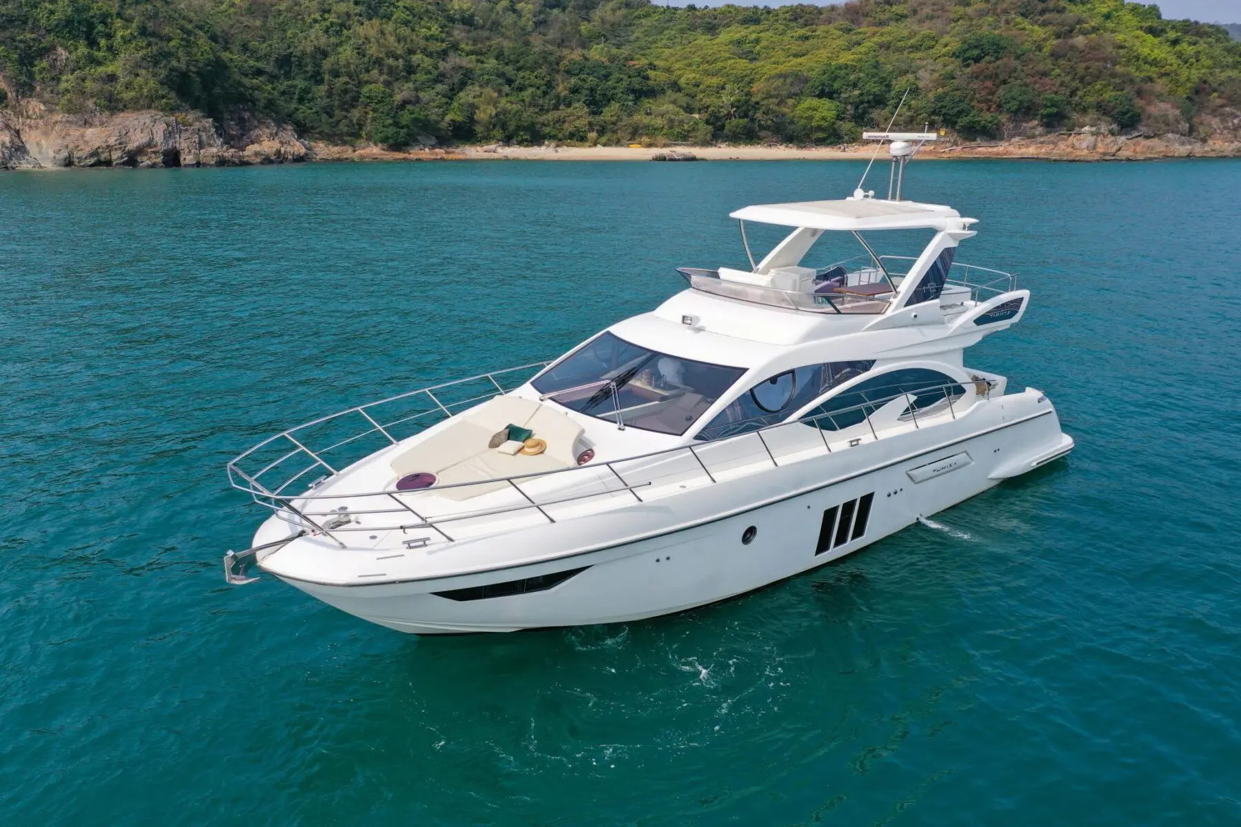 Simpson Marine - Azimut 54
