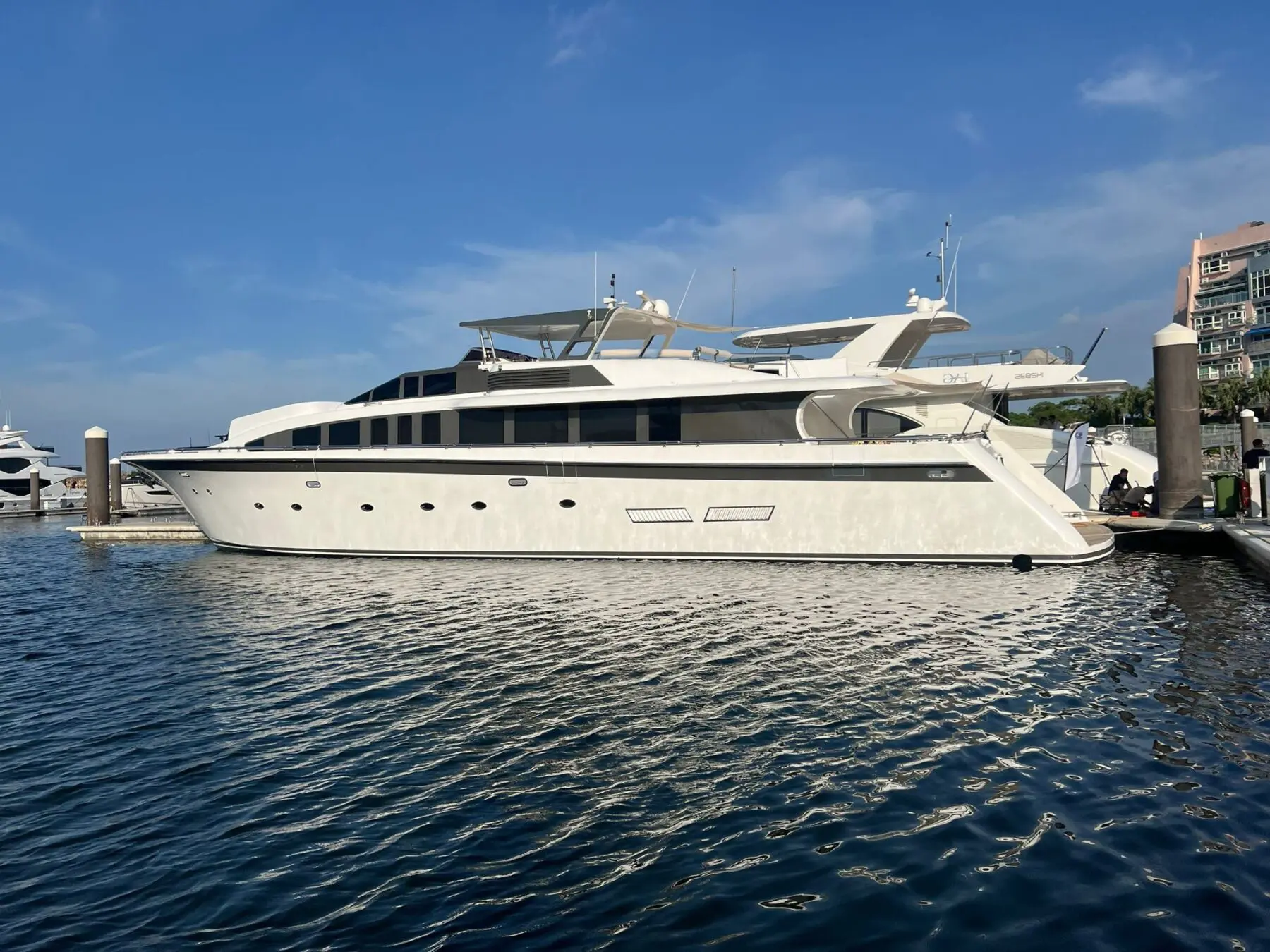 Simpson Marine - Mangroves 104